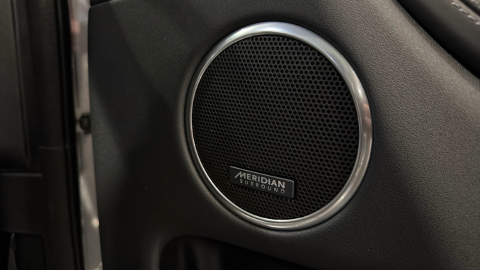 Land Rover Discovery Sport 1.5 P270e Metropolitan 5dr Auto [5 Seat] Station Wagon - Image 26